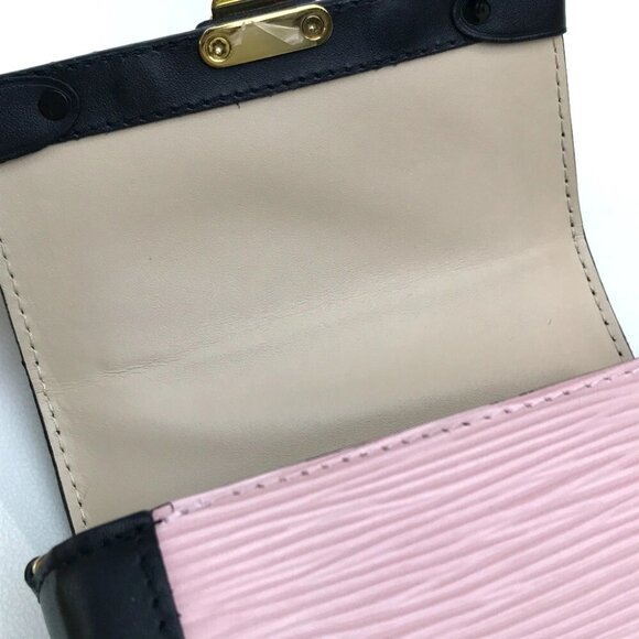 LOUIS VUITTON M67872 Epi Pochette-Trunk Vertical Shoulder Bag Cross body Leather - Picture 3 of 12